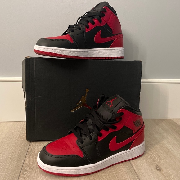 Jordan Other - Jordan 1’s “Gym Red”